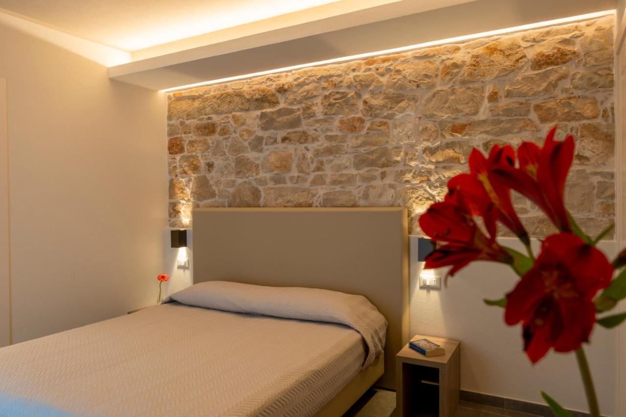 Goloritze Room And Breakfast Бауней Экстерьер фото